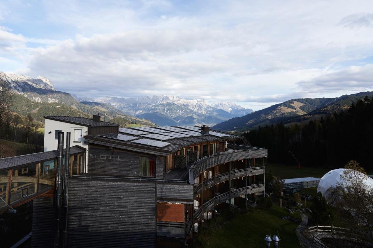 Holzhotel Forsthofalm 4* Leogang