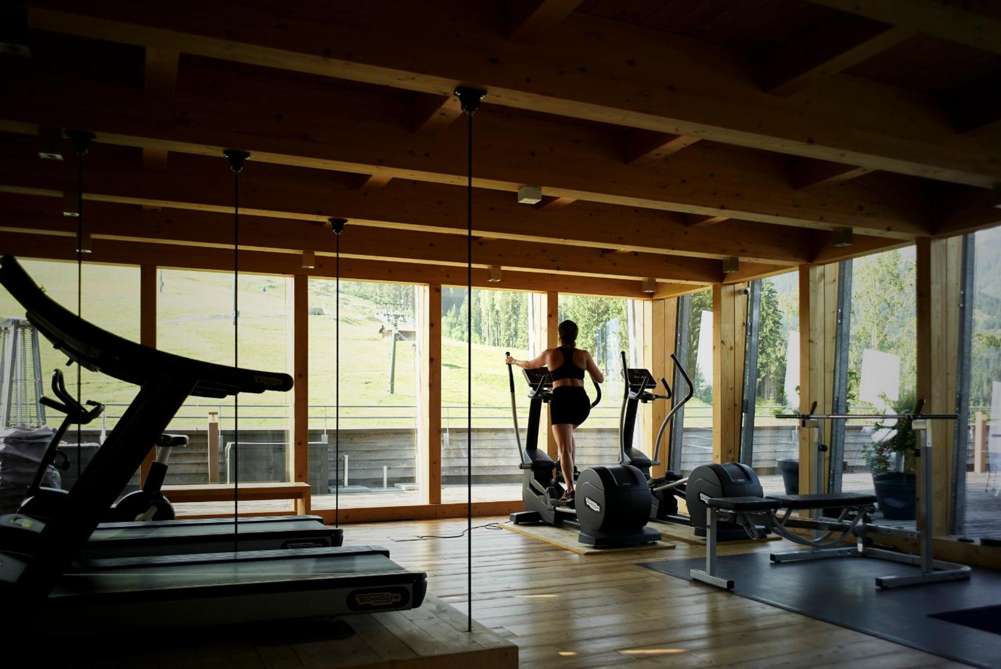 Holzhotel Forsthofalm Hotel