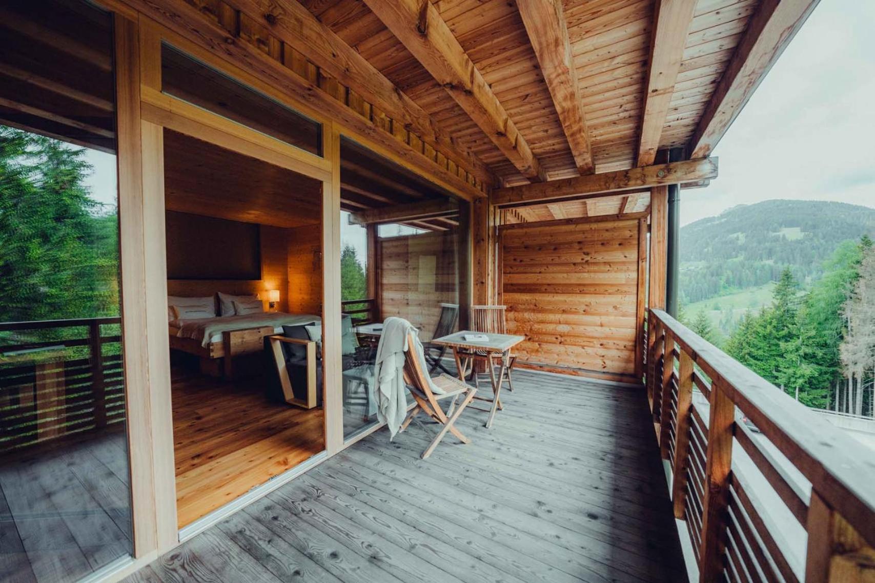 Holzhotel Forsthofalm 4*