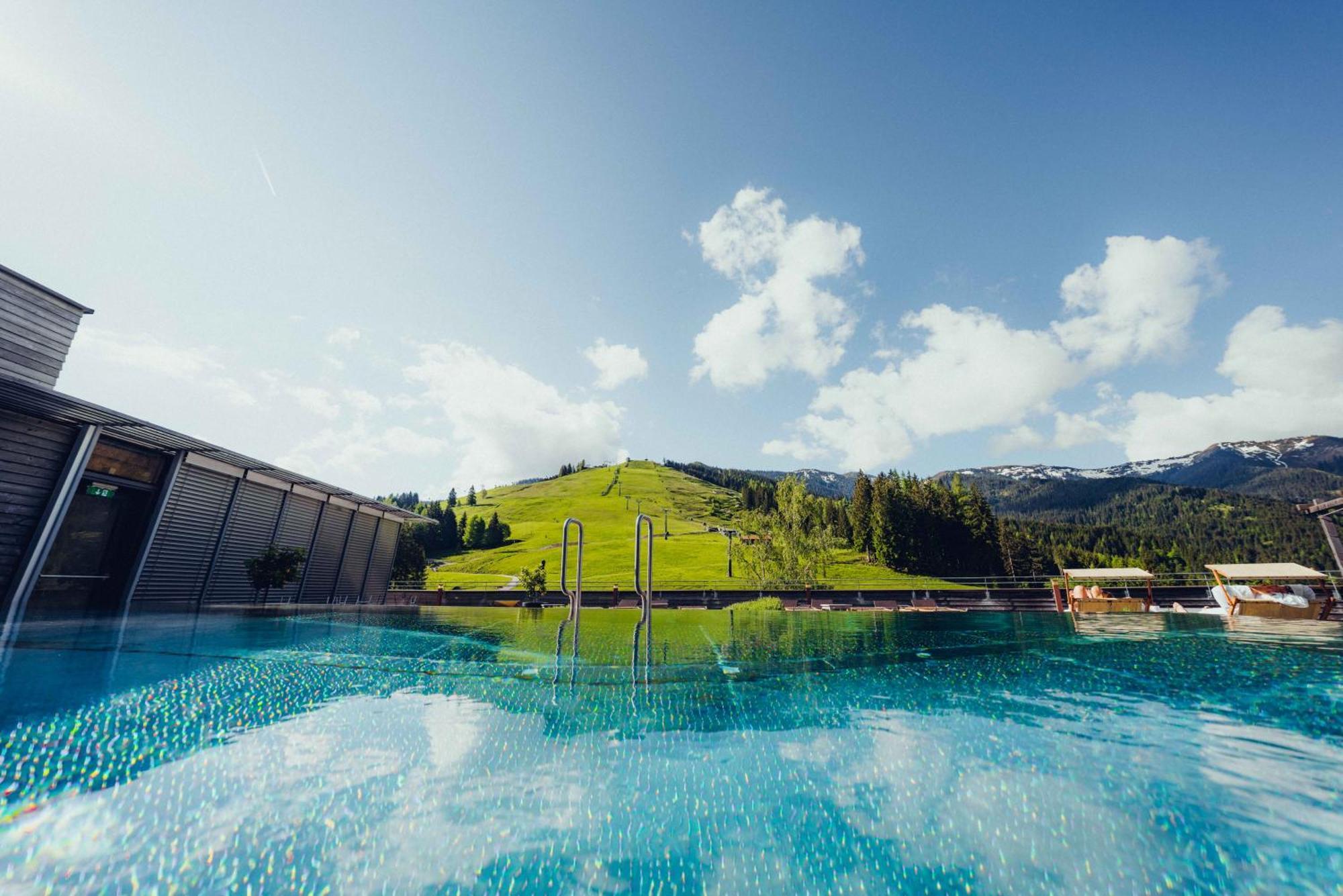 Holzhotel Forsthofalm Leogang